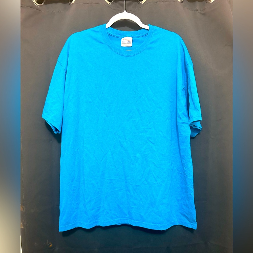 2XL Blue Hanes crew neck t-shirt